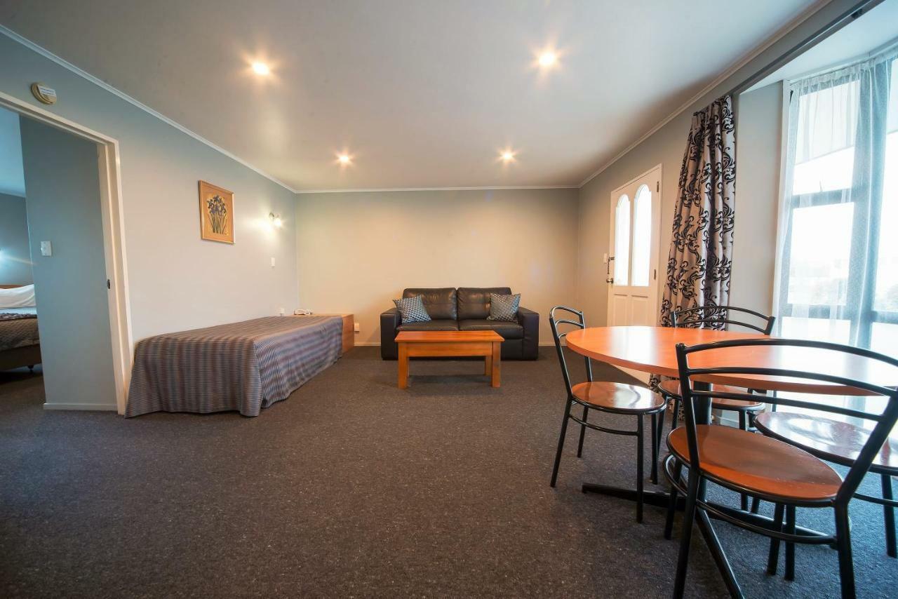 Coronation Park Motels Ashburton Exterior foto