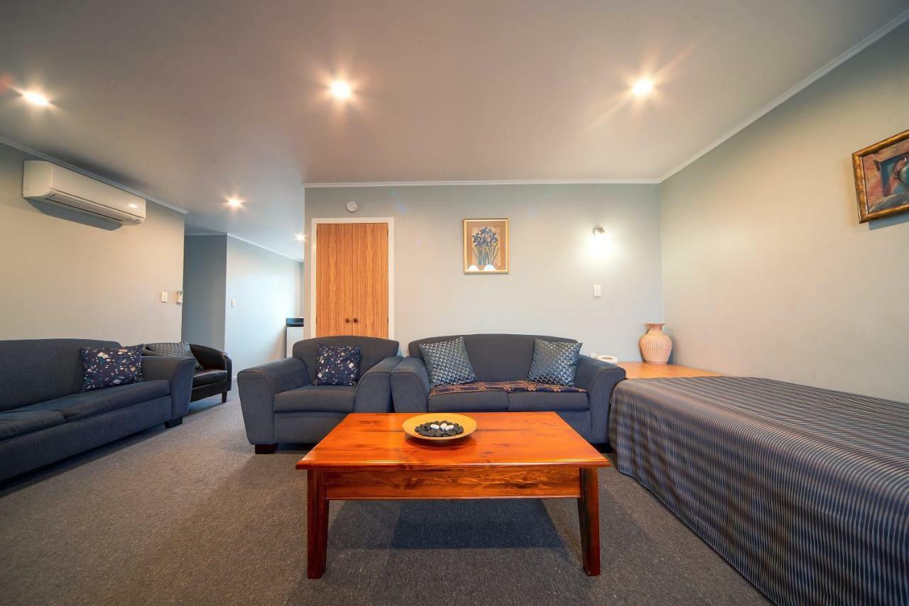 Coronation Park Motels Ashburton Exterior foto